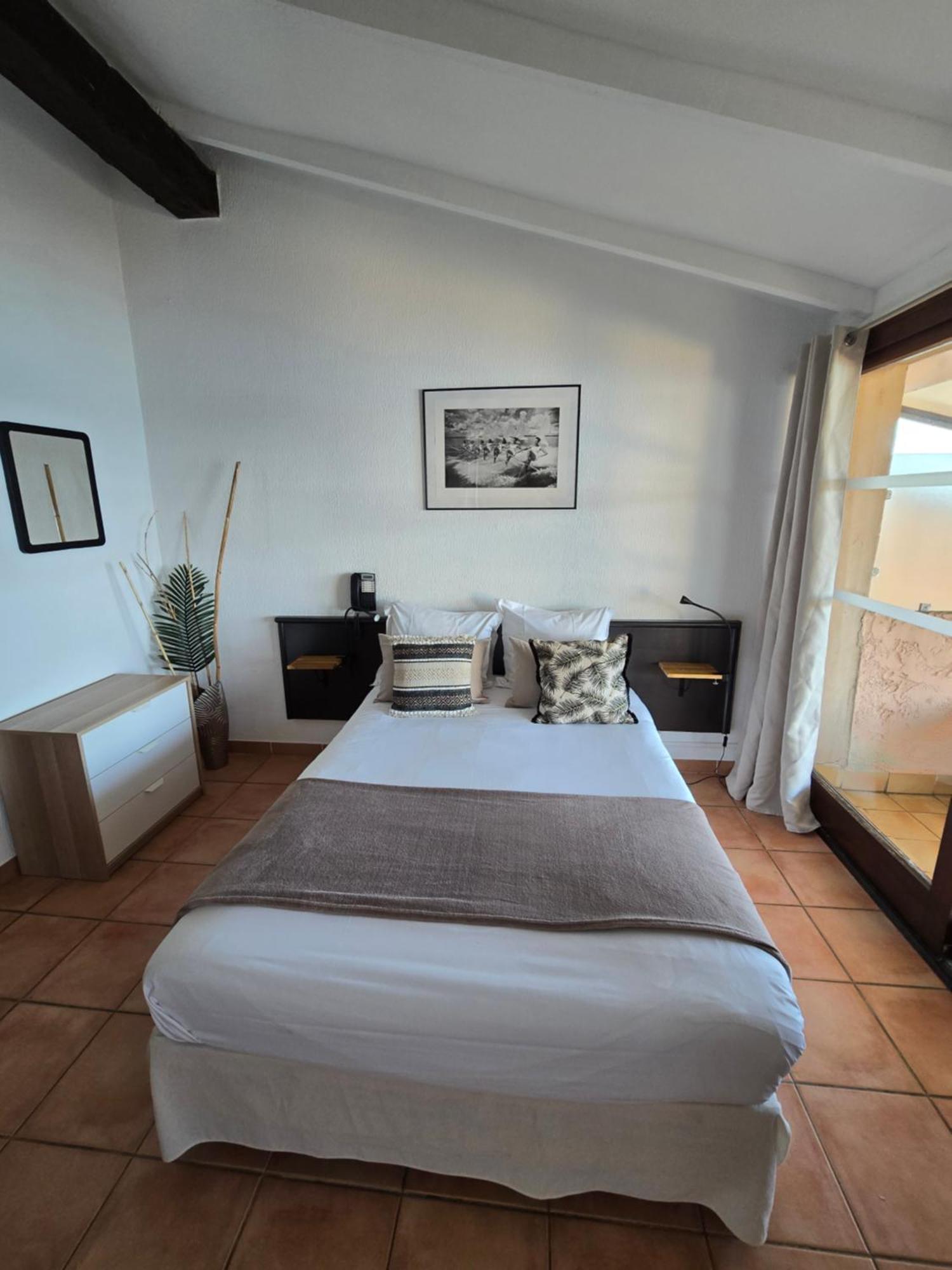 Hotel Chanteplage Saint-Cyr-sur-Mer Buitenkant foto